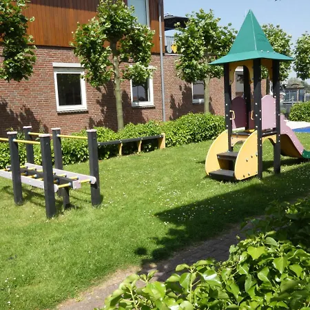 De Meerparel-4 *